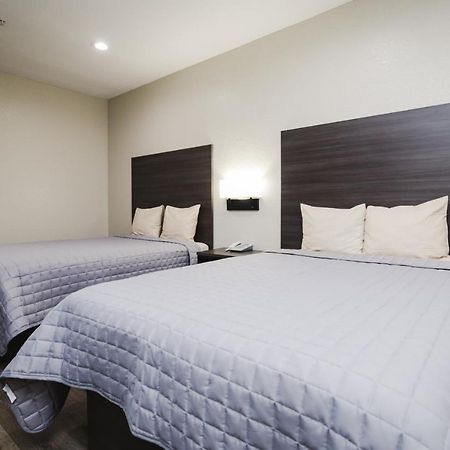 Winchester Inn And Suites Humble/Iah/North Houston Zewnętrze zdjęcie